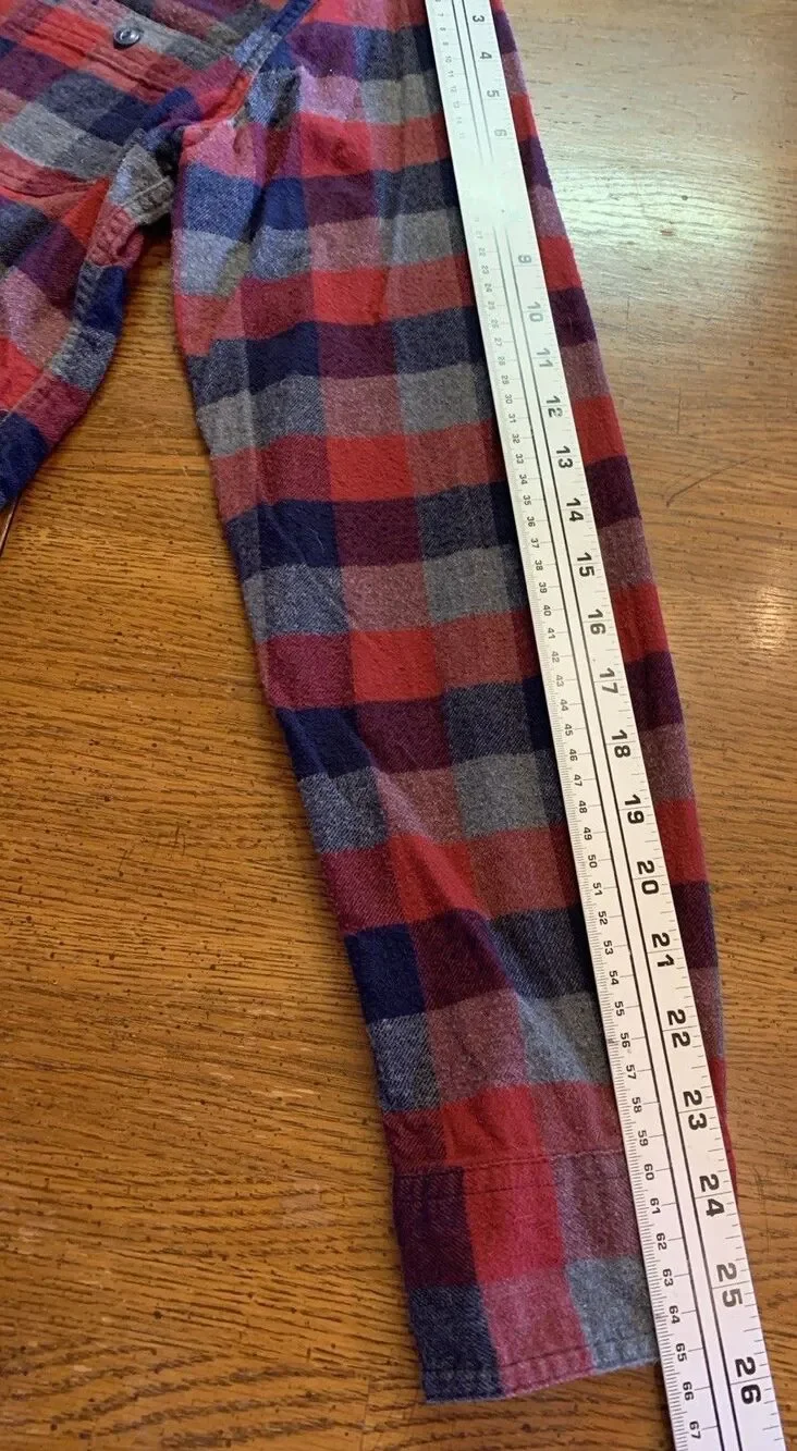 J. Crew Flannel Men’s Button Up Plaid Shirt Sz Medium Cabincore *Note